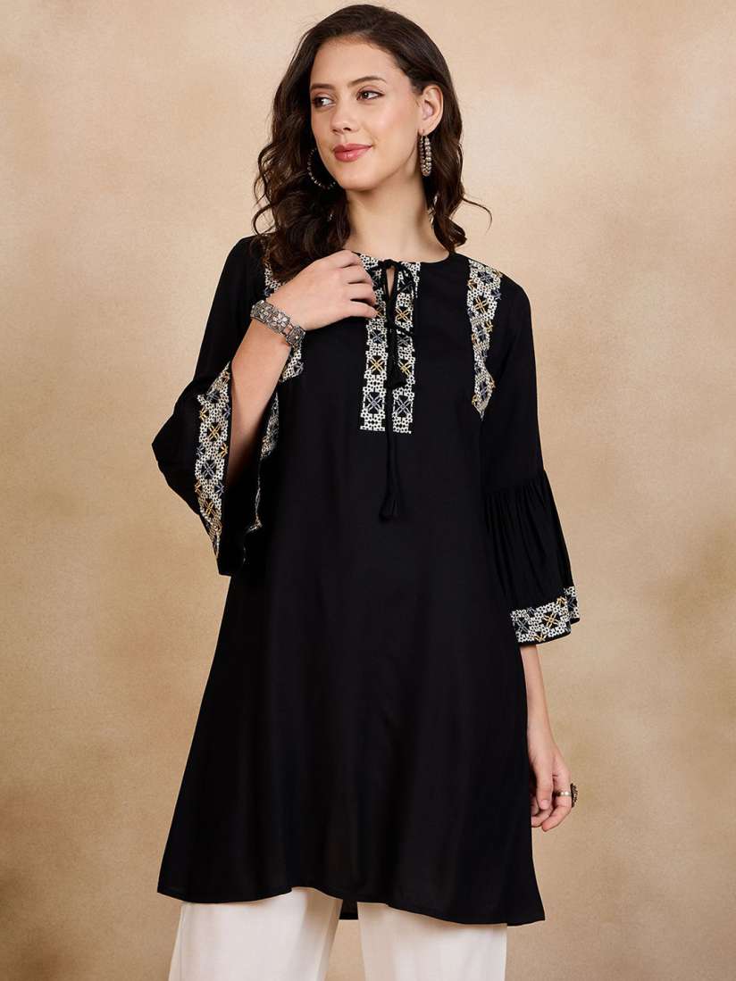 Buy Anouk Black Geometric Yoke Design Tie Up Neck Thread Work A Line Kurta Kurtas for Women 29516608 Myntra