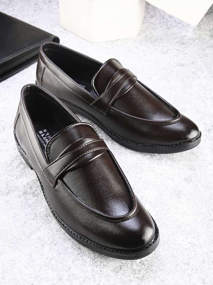 Loafers for men myntra discount