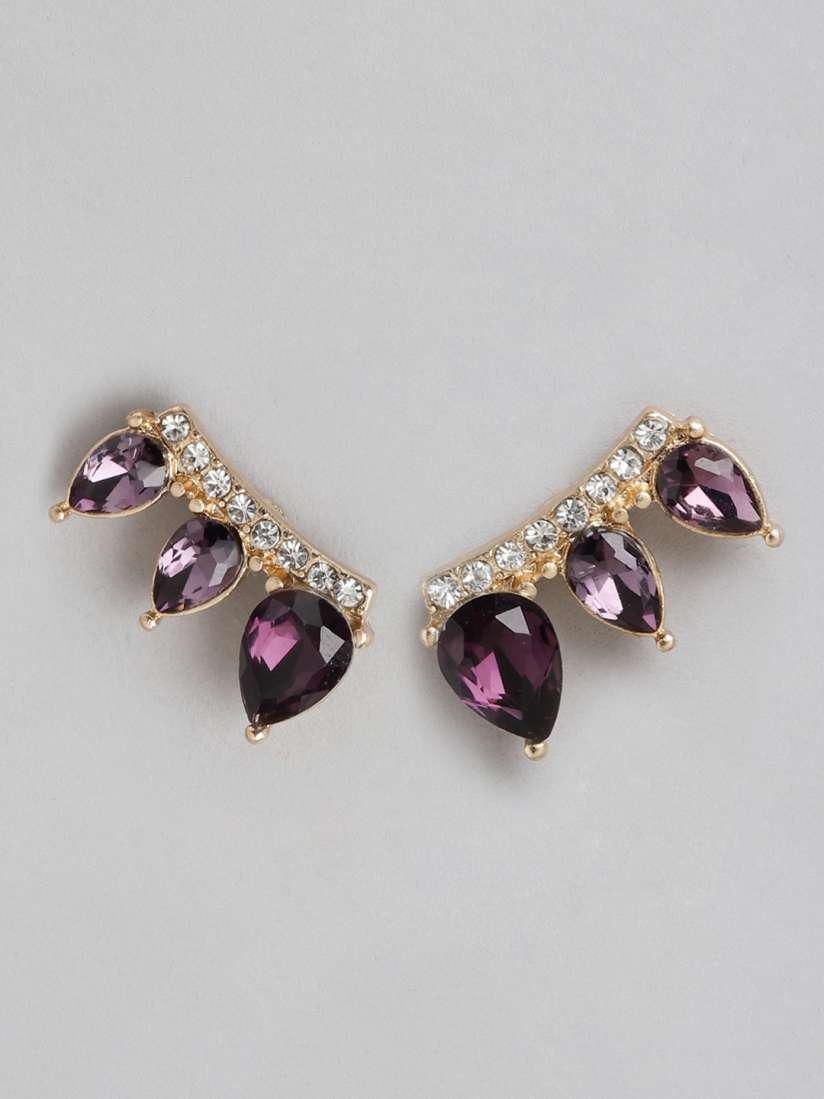 Myntra earing sales