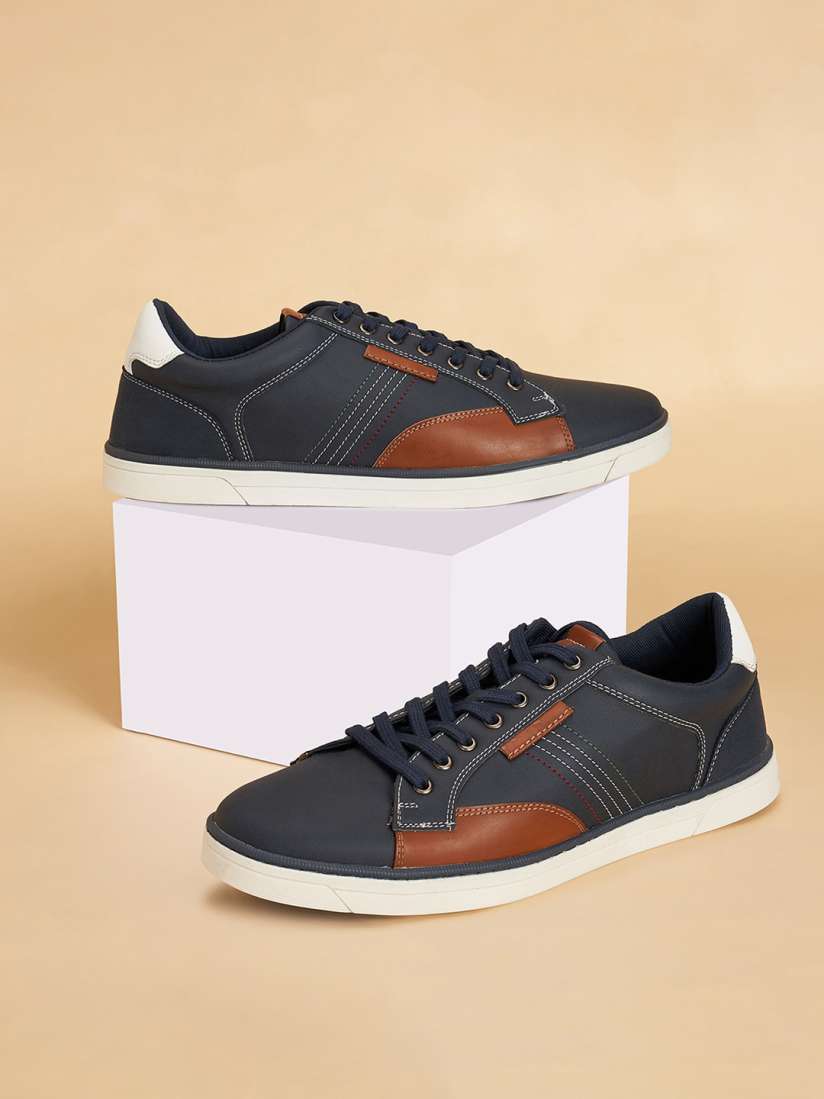 Byford casual shoes sales
