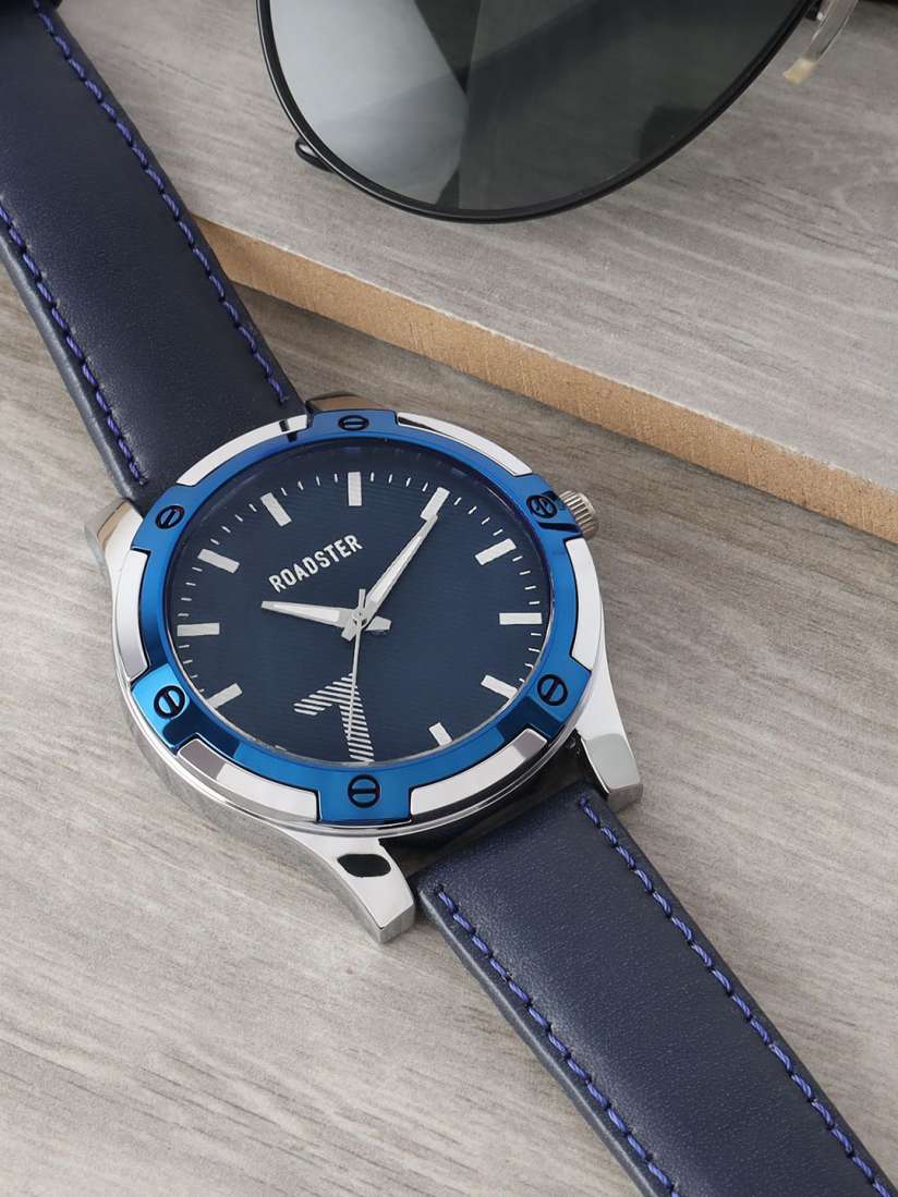 Myntra men's wrist watch online