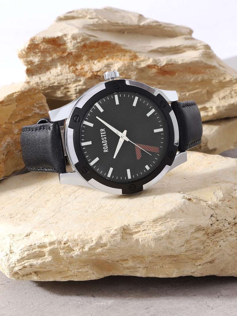 Roadster wrist watch hot sale
