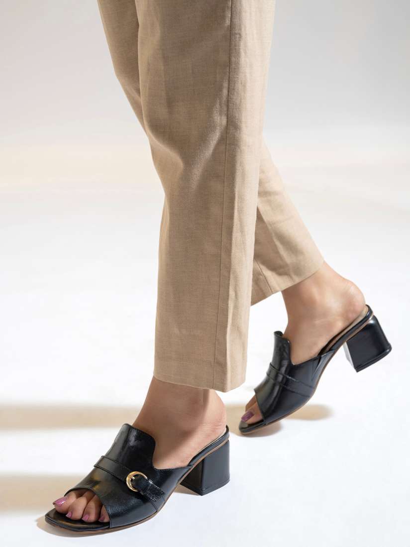 Myntra mules deals
