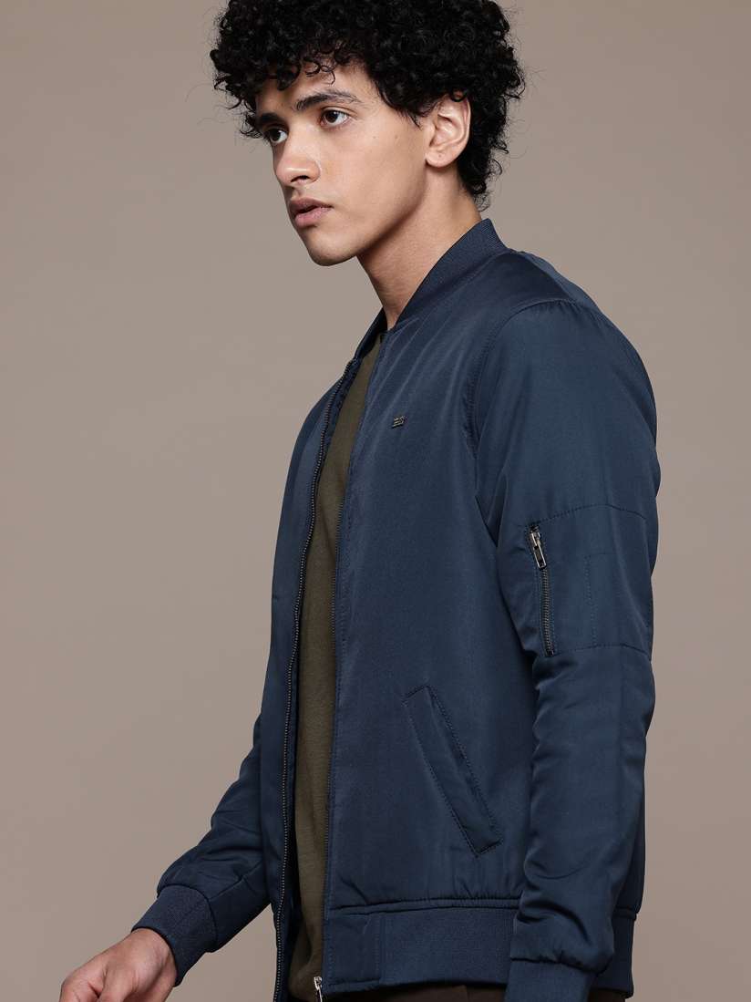Bomber jacket men myntra 2025
