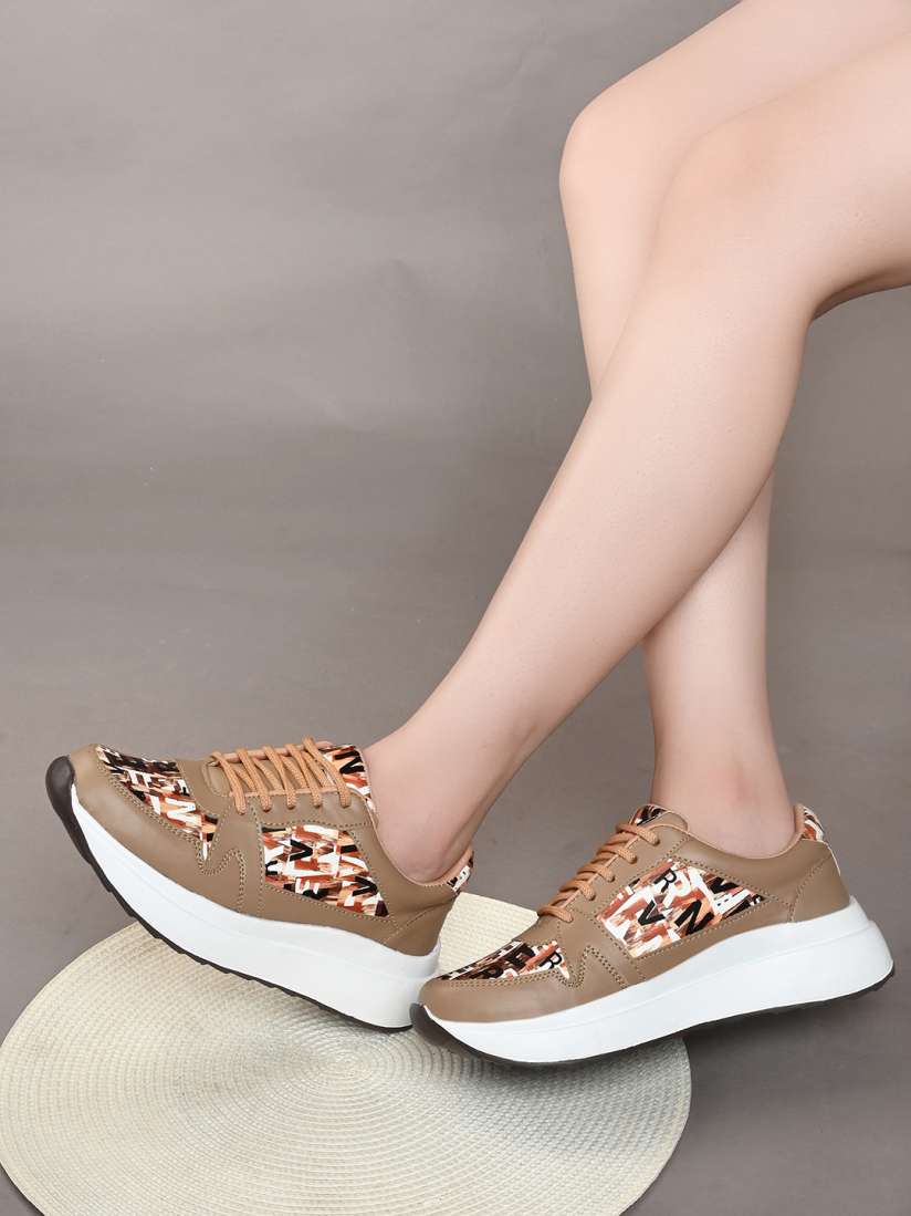 Girls memory foam shoes discount