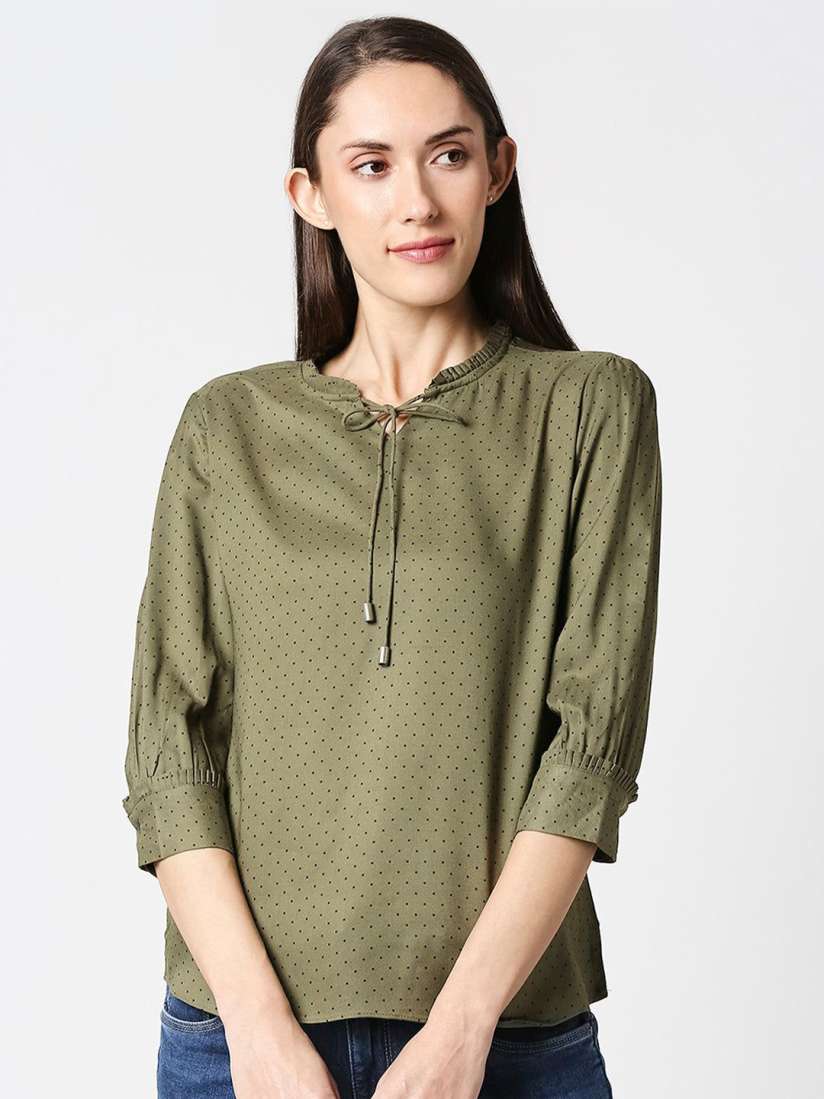 Jeans top myntra store
