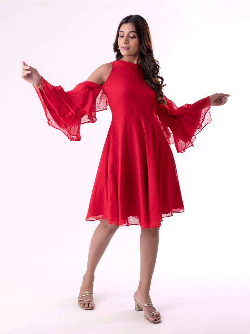 Cold shoulder dress myntra hotsell