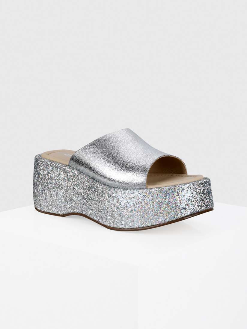 Buy Oroh Textured Leather Party Flatform Mules Heels for Women 29917797 Myntra