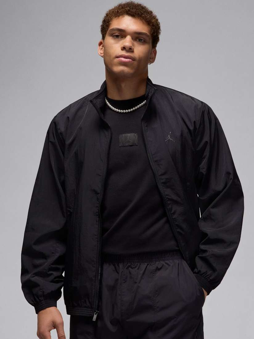 Myntra nike jacket store