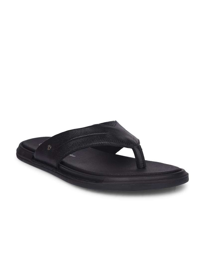 Hush puppies myntra deals