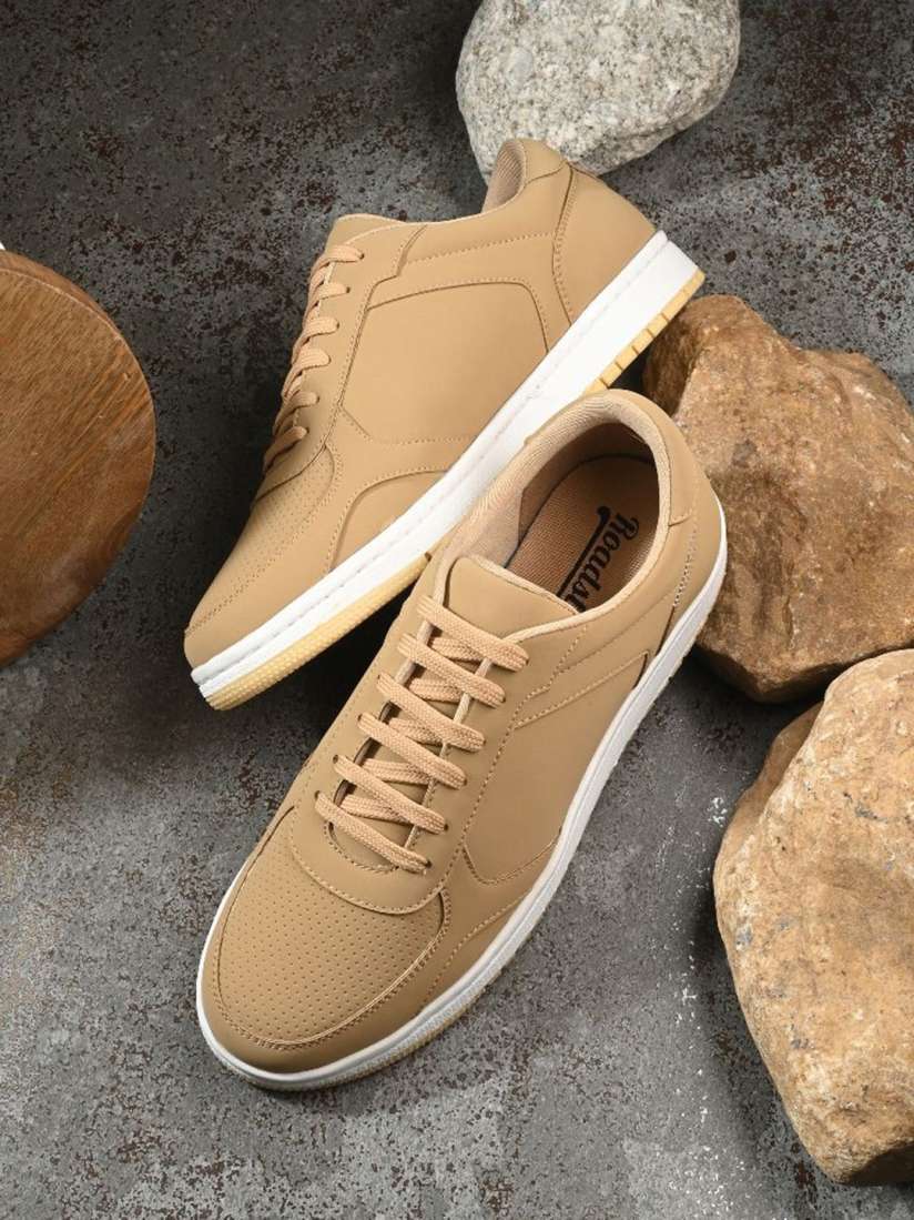 Mens beige sneakers top
