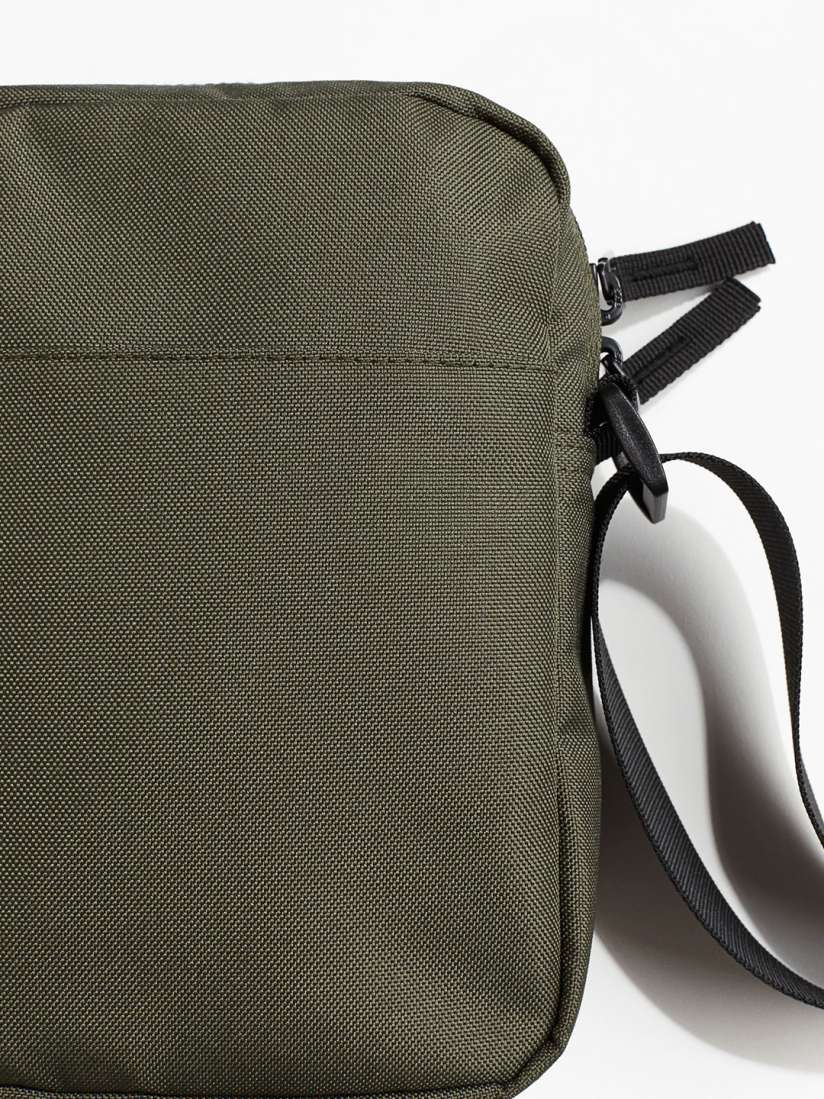 Buy H M Men Small Shoulder Bag Messenger Bag for Men 30011302 Myntra