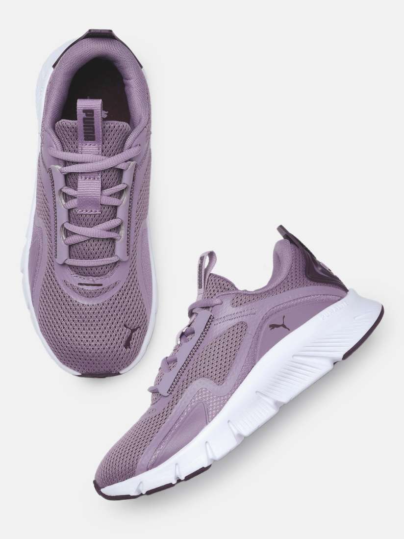Puma violet running shoes top