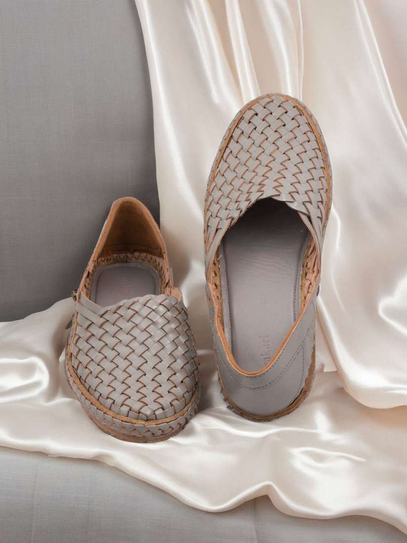 Espadrilles myntra sales