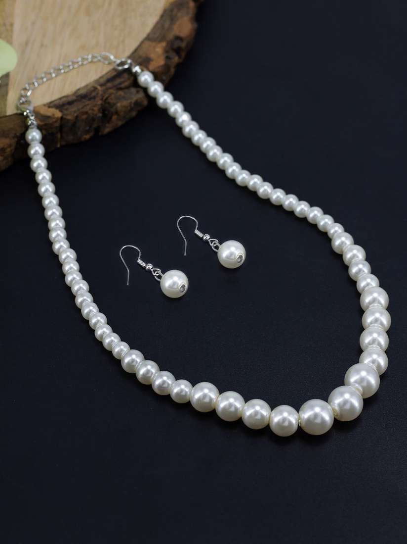 Buy PRIVIU Pearl Beaded Jewellery Set Jewellery Set for Women 30070815 Myntra