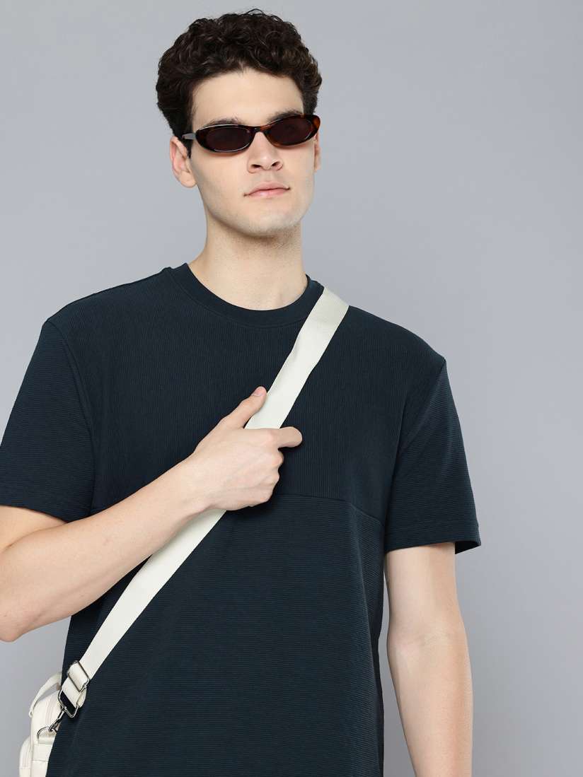 Buy Levis Ribbed Pure Cotton Casual T shirt Tshirts for Men 30088924 Myntra