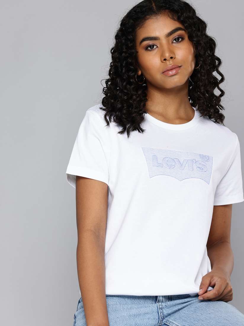 Buy Levis Brand Logo Embroidered Pure Cotton Straight Fit T Shirt Tshirts for Women 30099018 Myntra