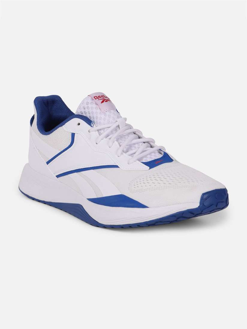 Myntra reebok sports shoes deals