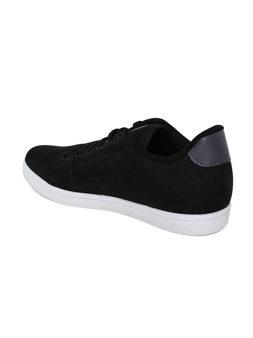 Men's reebok casual tread max lp shoes best sale