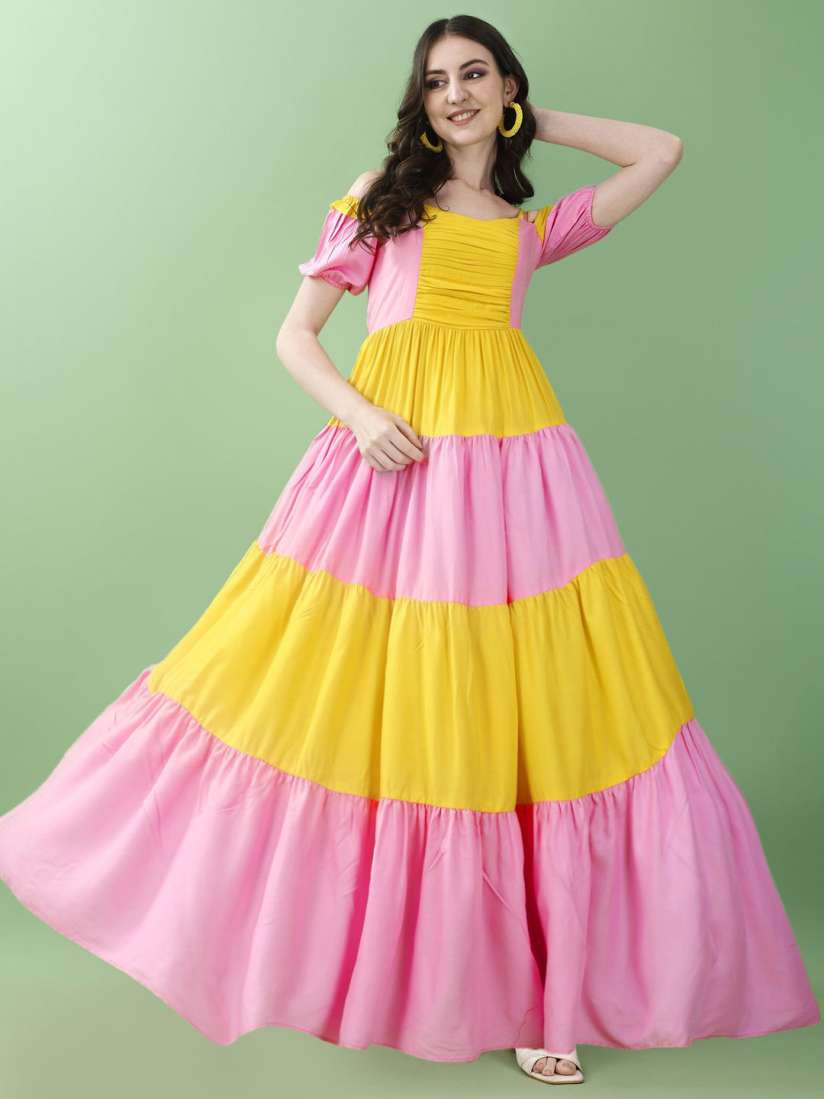 Cold sleeves gown top
