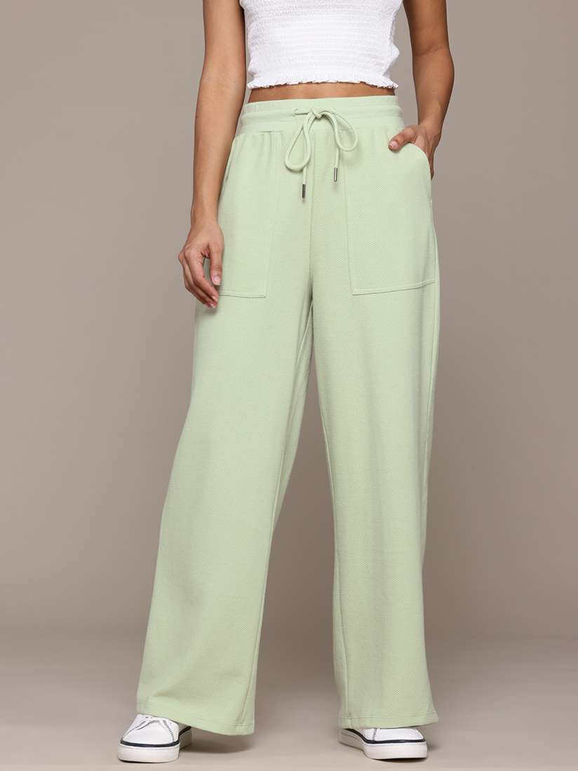 Myntra women trousers store