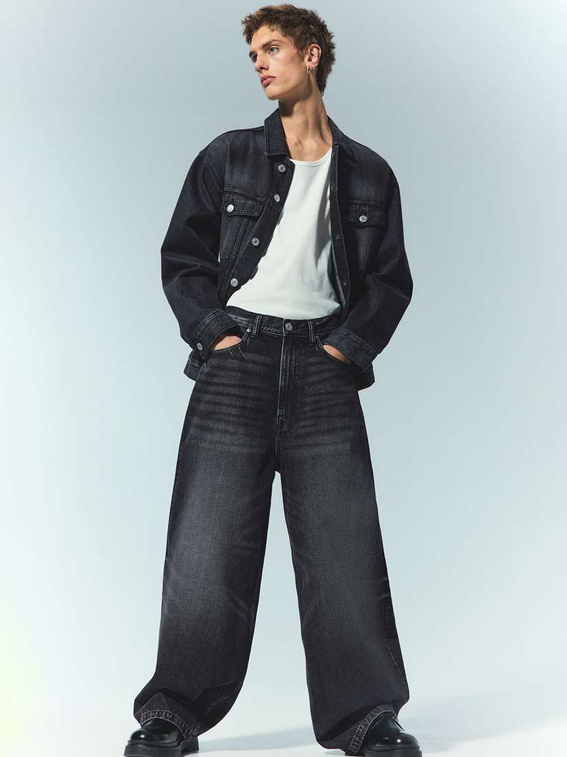 Buy H&M Men Super Baggy Jeans - Jeans for Men 30145697 | Myntra