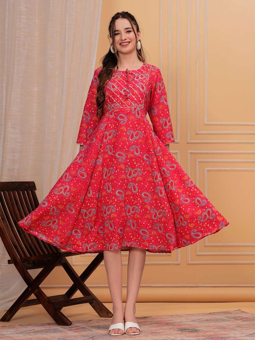 Knee length dresses myntra hotsell
