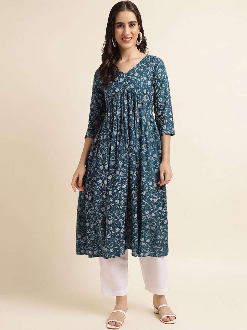 Anarkali kurta on myntra 2025