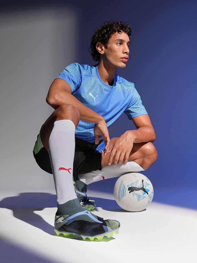 Buy Puma Future 7 Match FG AG Laceless Men s Football Boots Sports Shoes for Unisex 30165901 Myntra
