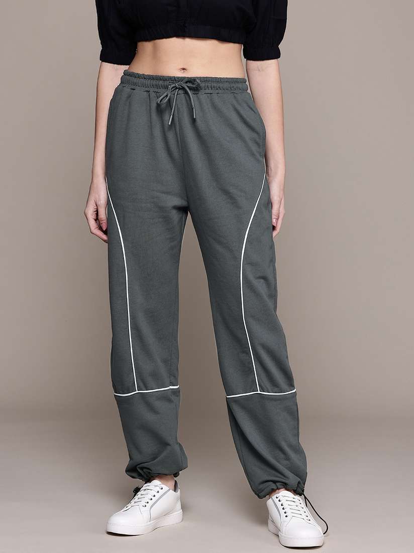 Buy The Roadster Lifestyle Co. Women Taped Detail Joggers - Track Pants for  Women 30187795 | Myntra