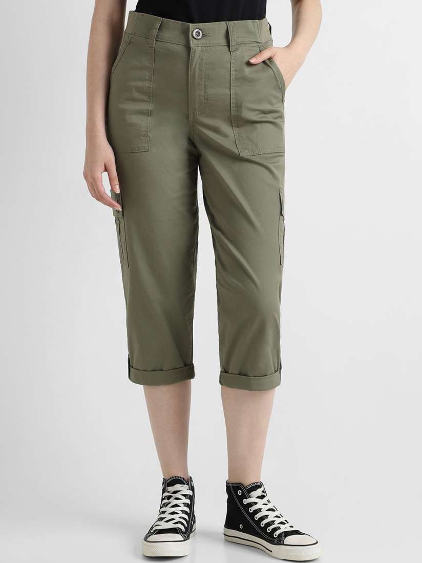 Lee capris on sale