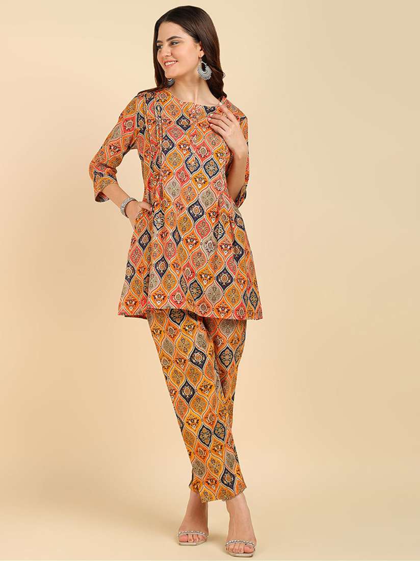 Buy House Of Zelena Printed Pure Cotton Maternity Feeding Top With Trousers Co Ords for Women 30216869 Myntra