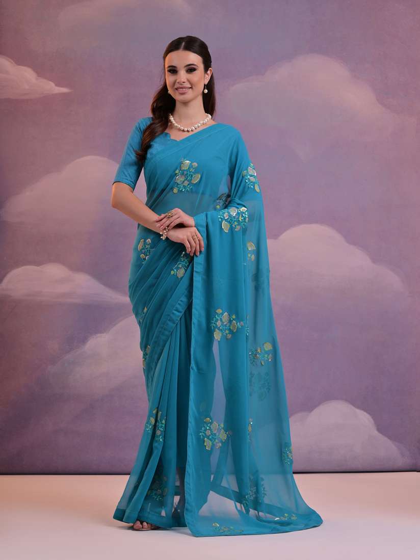 Manu ethnic wear hotsell