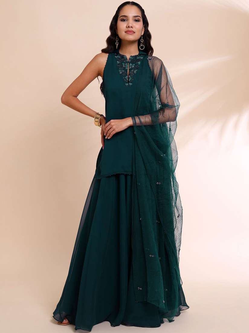 Buy RIRASA Floral Embroidered Regular Mirror Work Kurti with Skirt Dupatta Kurta Sets for Women 30218076 Myntra