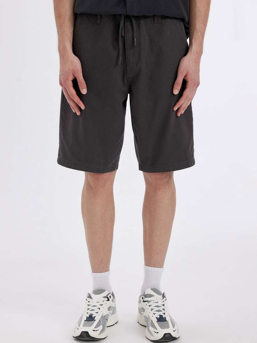 Knee length gym shorts deals