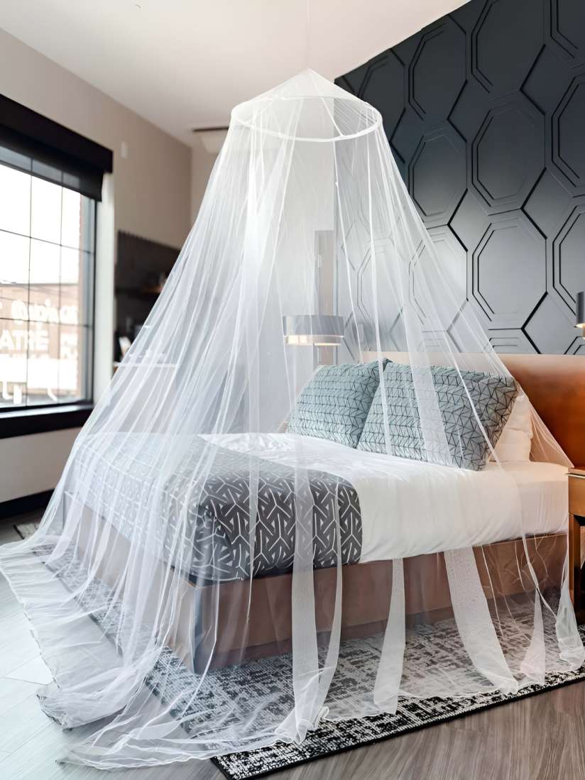 Hanging mosquito net top