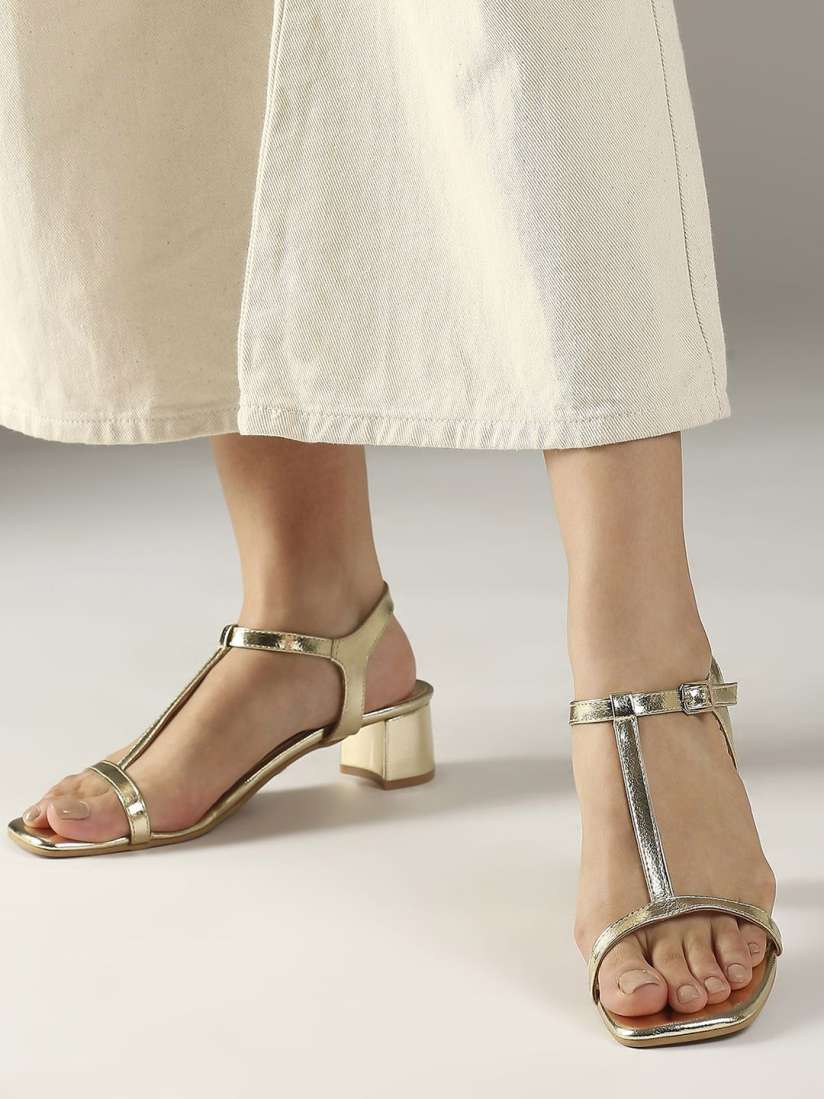 Golden heels myntra discount