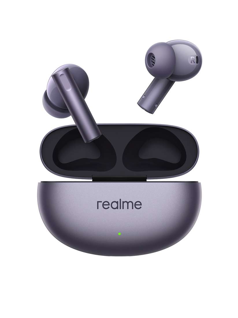 Realme earbuds charging 2025