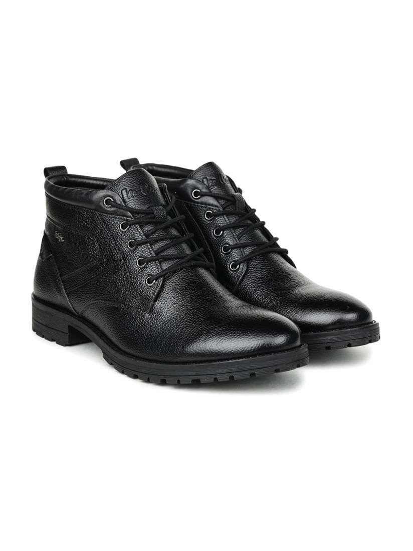 Lee cooper boots myntra best sale