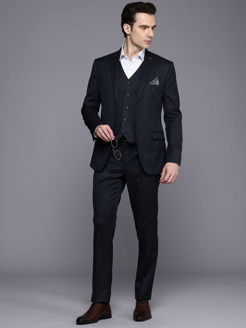 Suit piece on myntra best sale