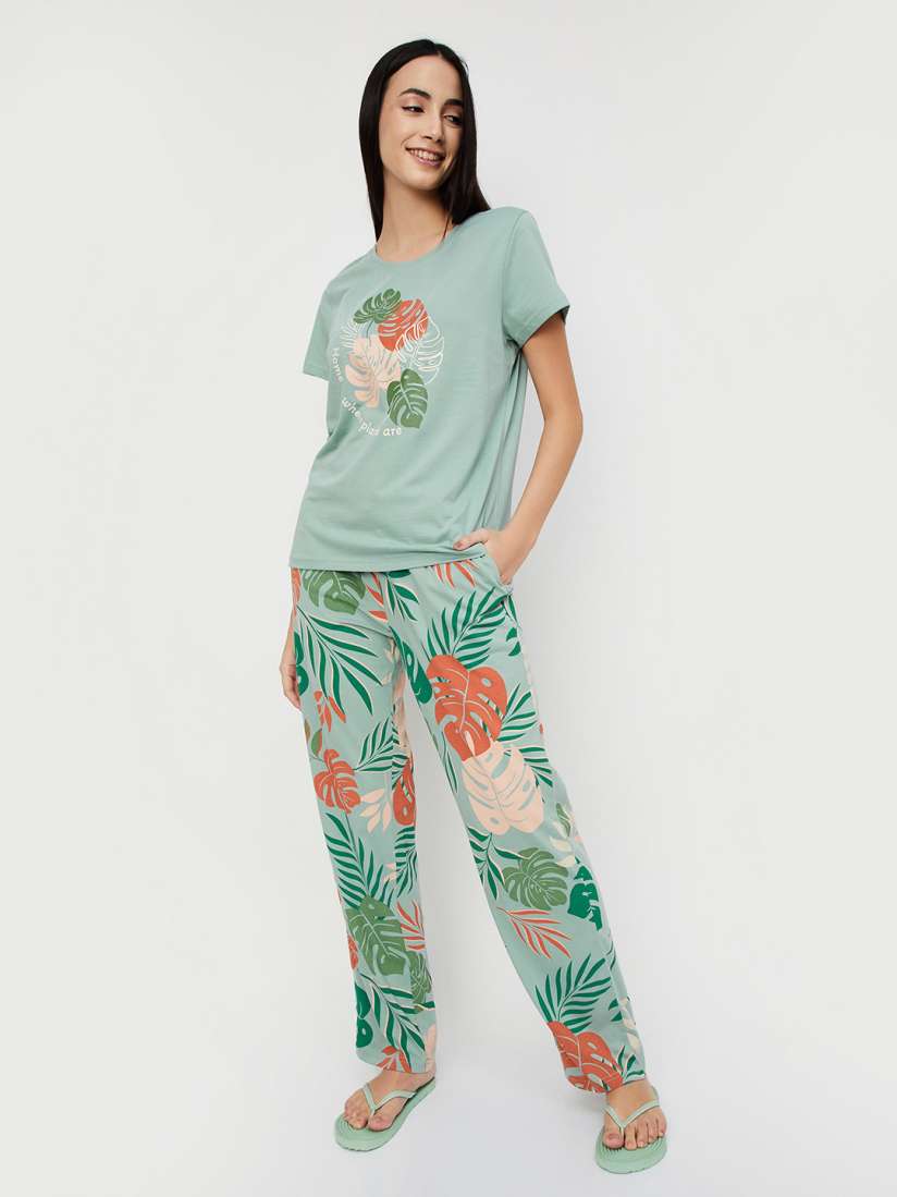 Max night suit discount