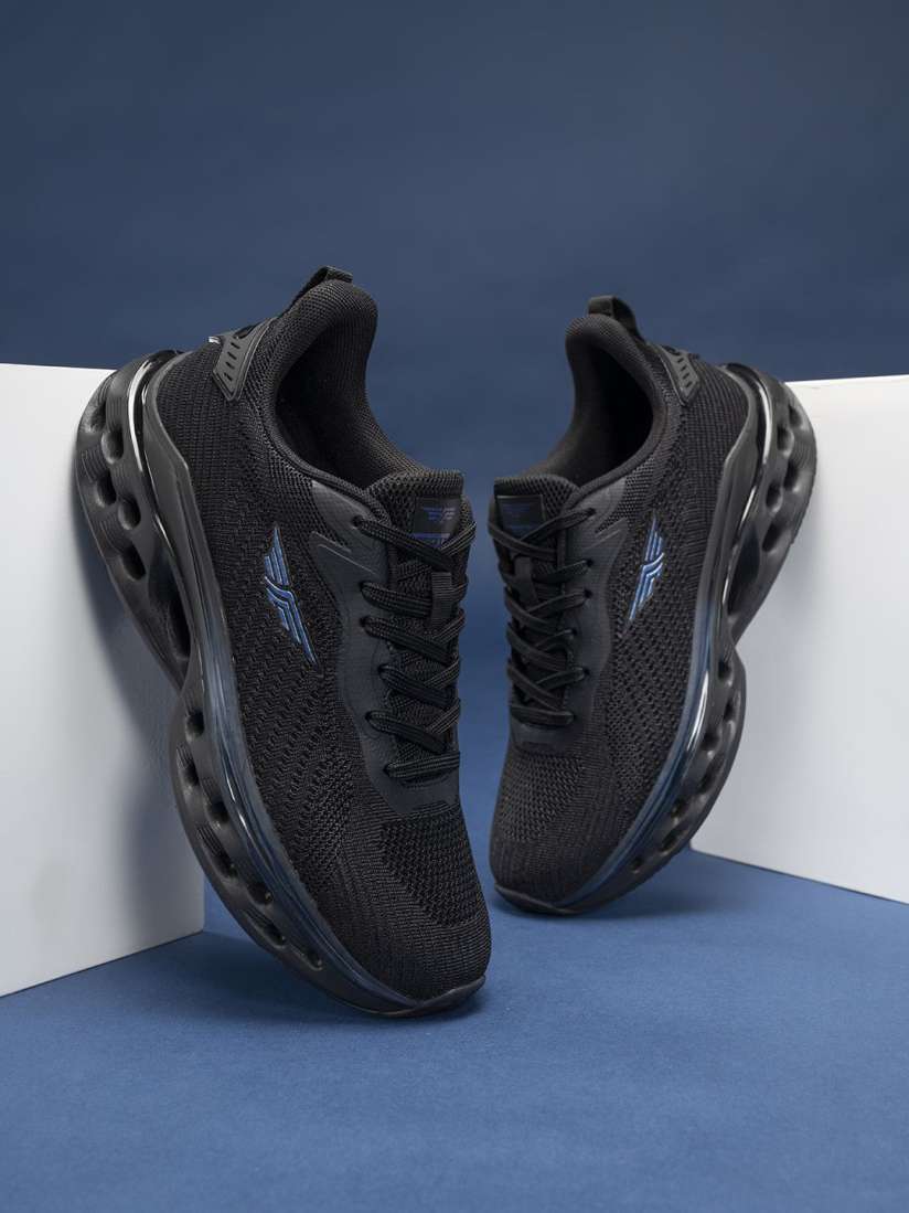 Red tape black running shoes sales