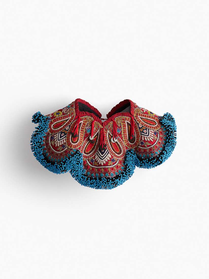 Buy H M Pure Cotton Embellished Paisley Neck Piece Necklace and Chains for Women 30679368 Myntra
