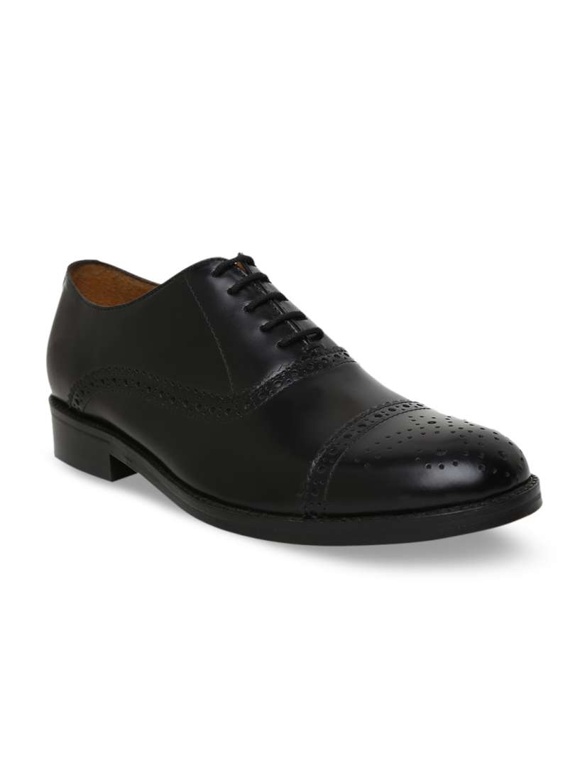 Myntra leather shoes for mens top