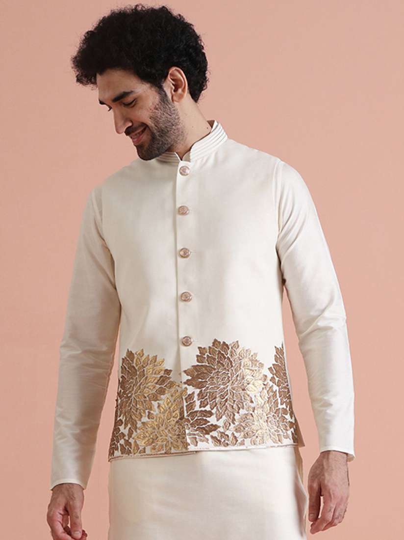 Buy KISAH Men Embellished Regular Fit Patch Work Nehru Jacket Nehru Jackets for Men 30828751 Myntra