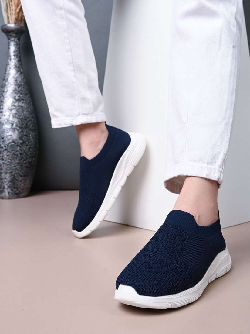 Roadster slip ons sales