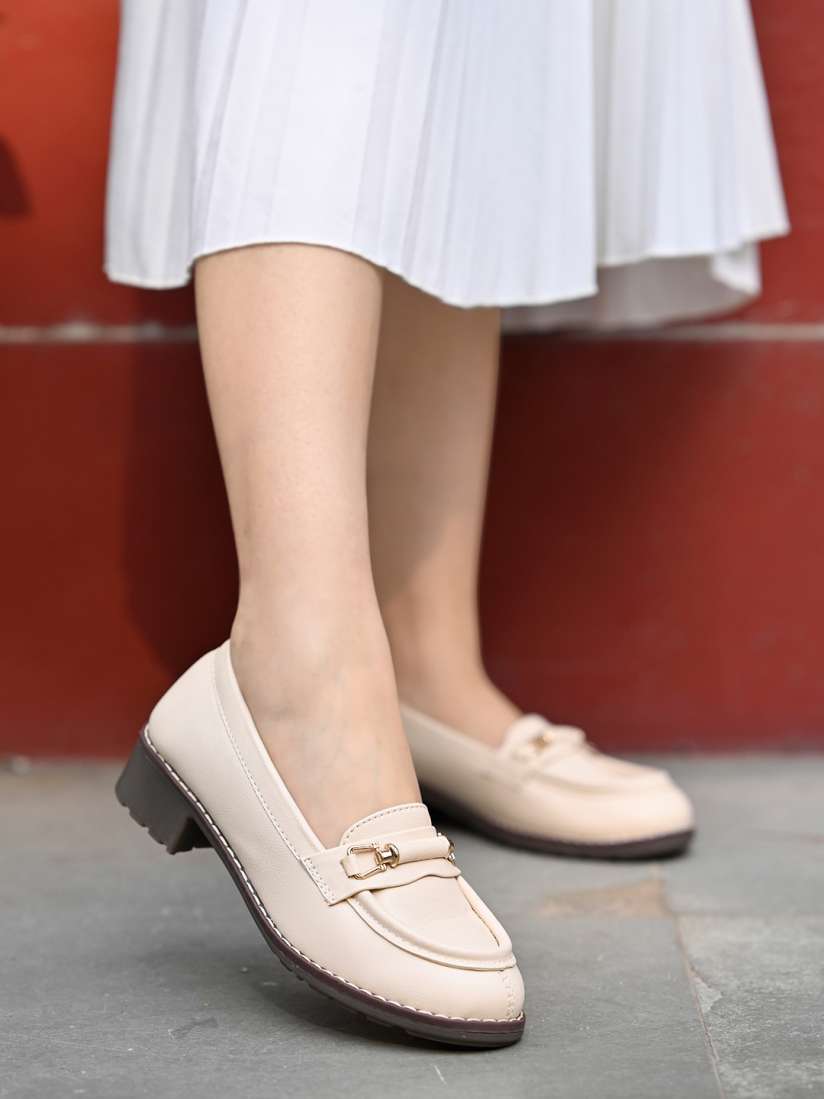 Buy Stylestry Women Everyday Loafers With Buckle Design Casual Shoes for Women 30914281 Myntra