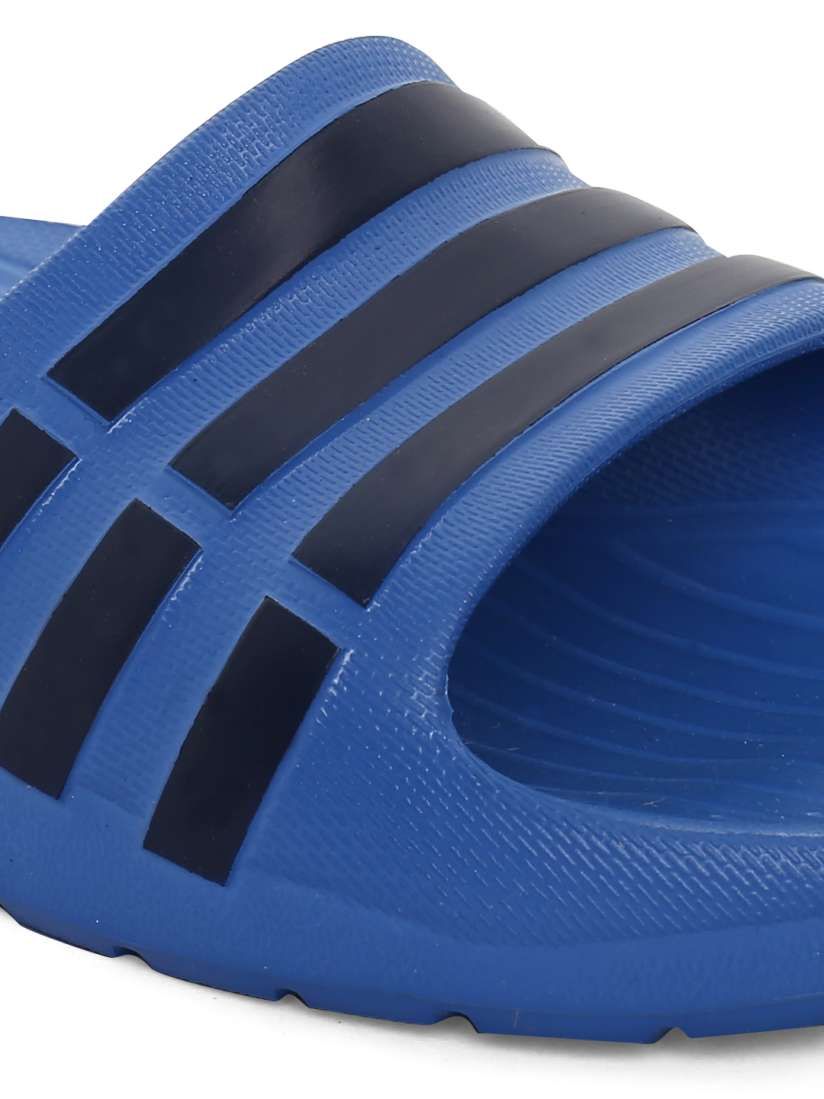Adidas duramo slide myntra on sale