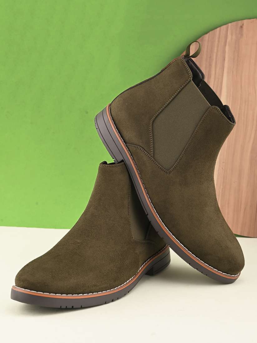 Myntra chelsea boots clearance