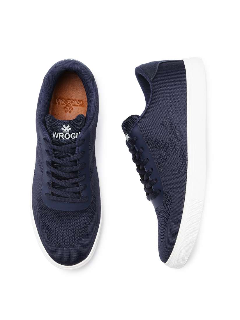 Wrogn men navy blue sneakers discount
